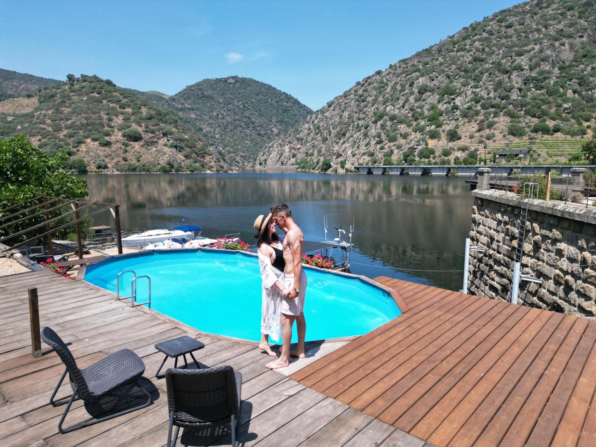 Douro Yacht Charter & Bungalows São João da Pesqueira エクステリア 写真