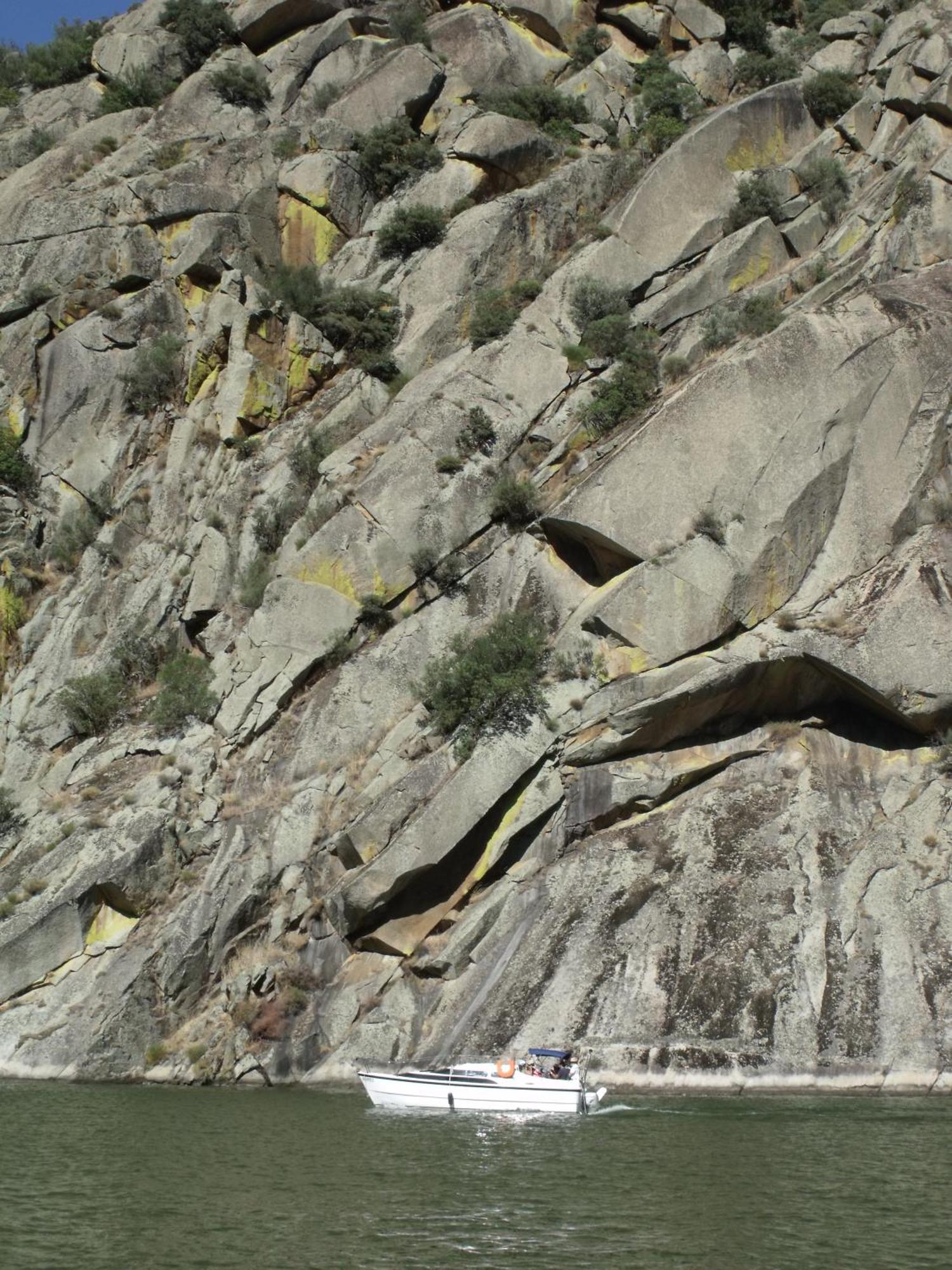 Douro Yacht Charter & Bungalows São João da Pesqueira エクステリア 写真