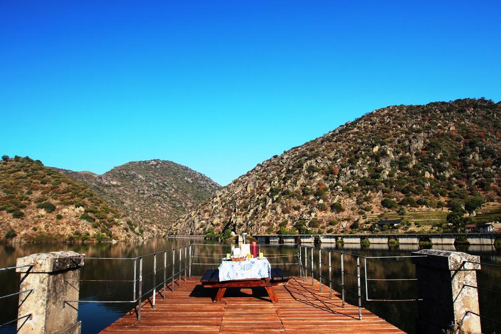 Douro Yacht Charter & Bungalows São João da Pesqueira エクステリア 写真